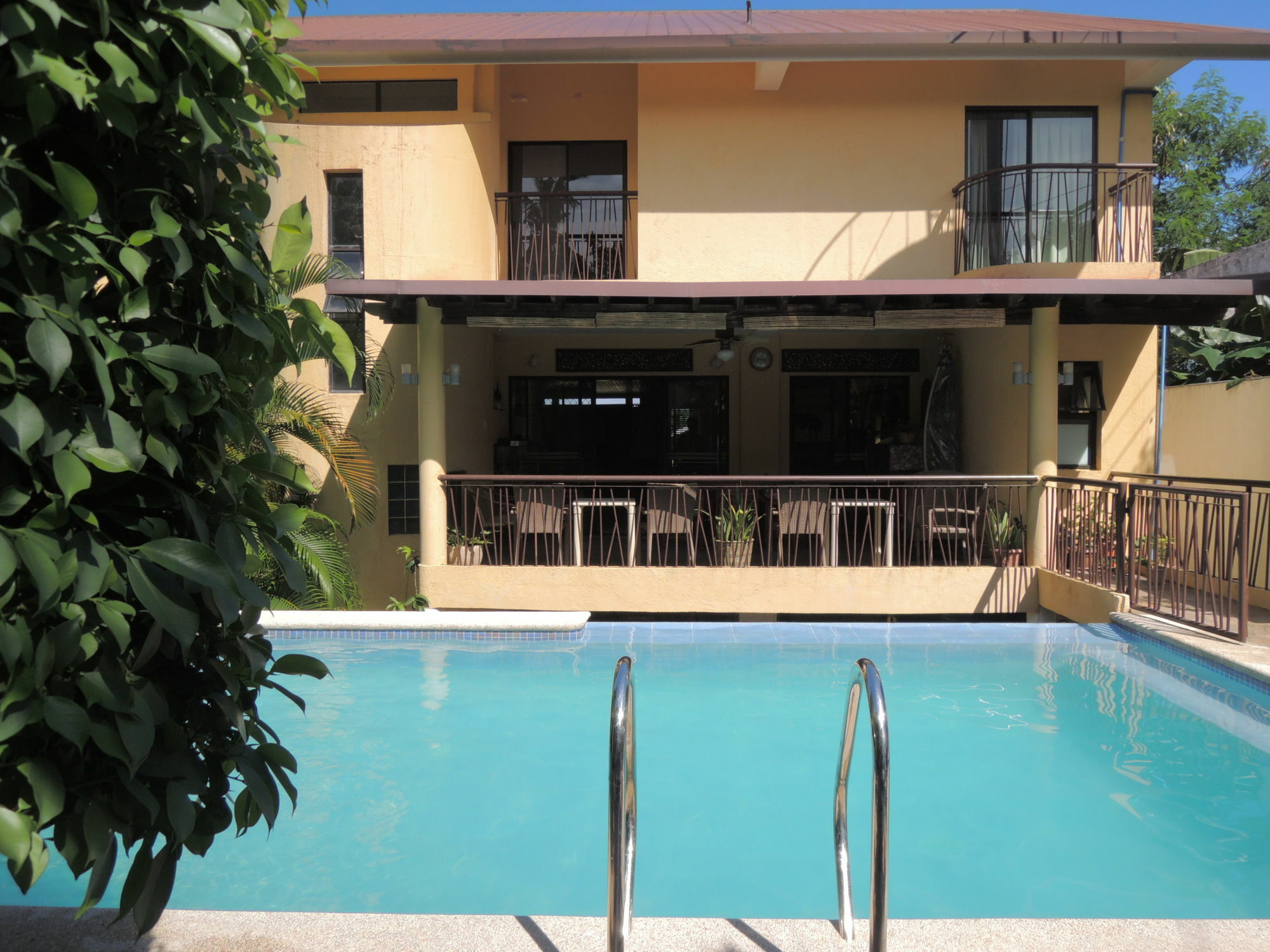 Palms Seaside Inn And Resort Medellin Eksteriør billede